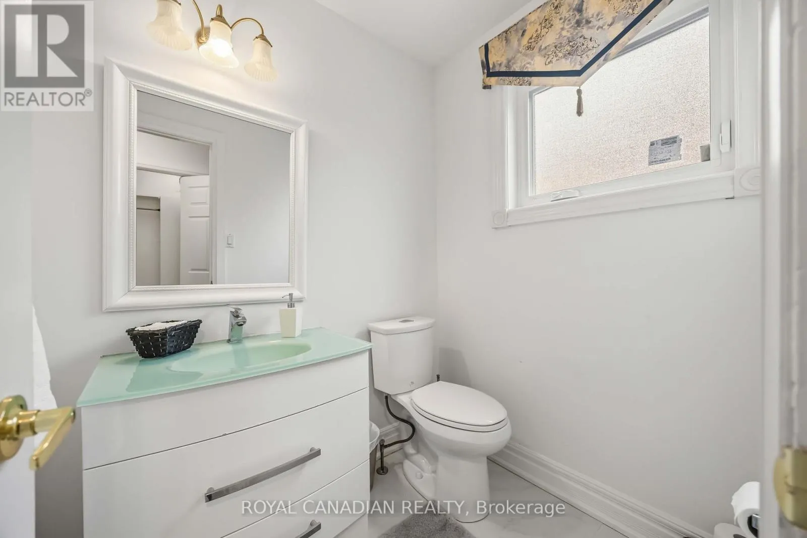 135 TILMAN CIRCLE