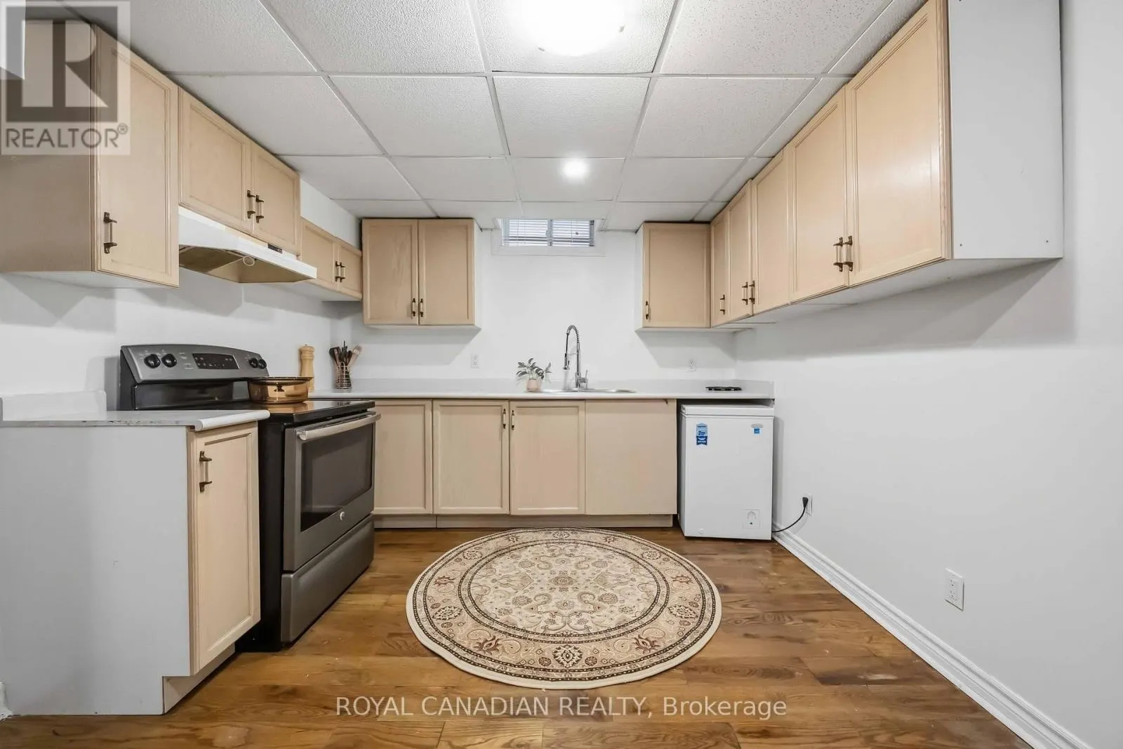 135 TILMAN CIRCLE