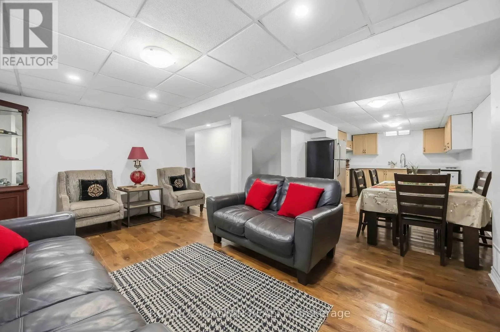 135 TILMAN CIRCLE