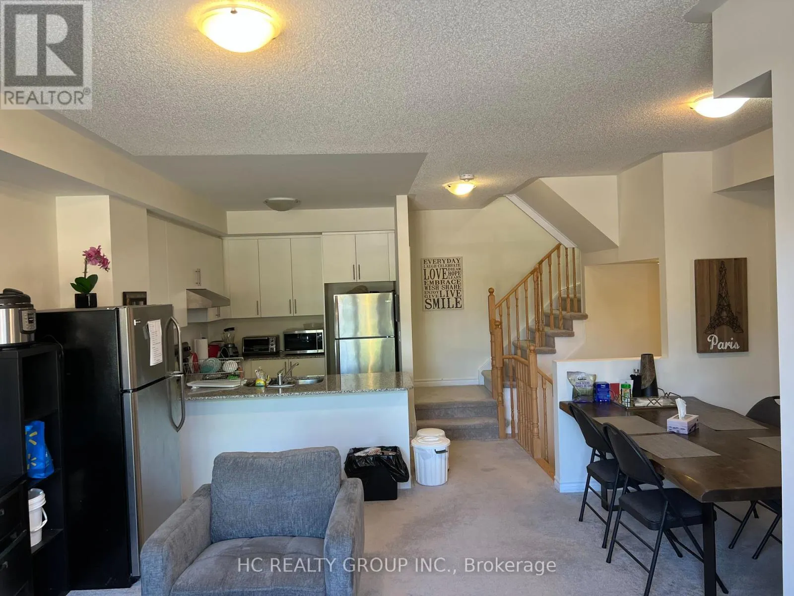 20 LOWER - 181 PARKTREE DRIVE