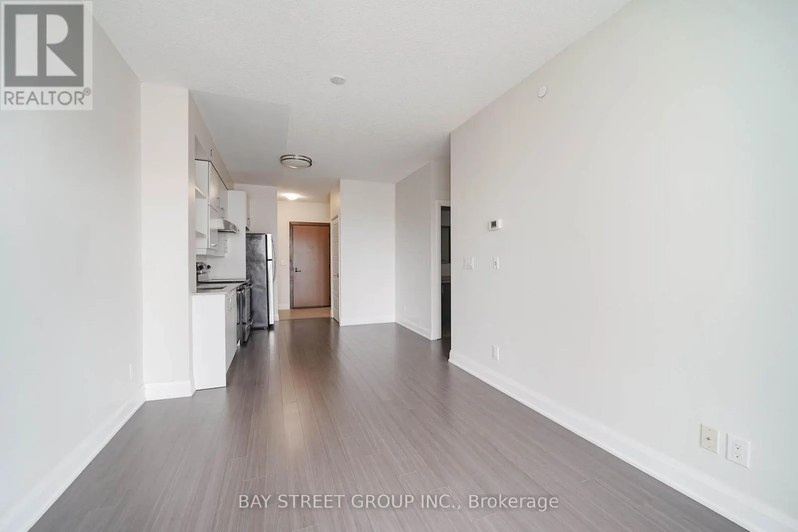 601 - 8228 BIRCHMOUNT ROAD