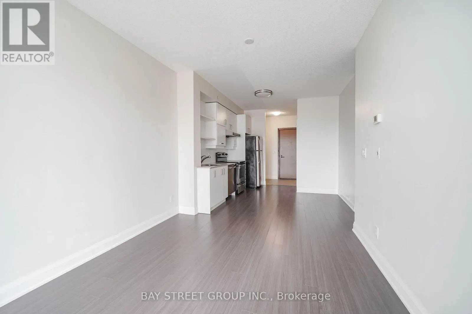 601 - 8228 BIRCHMOUNT ROAD