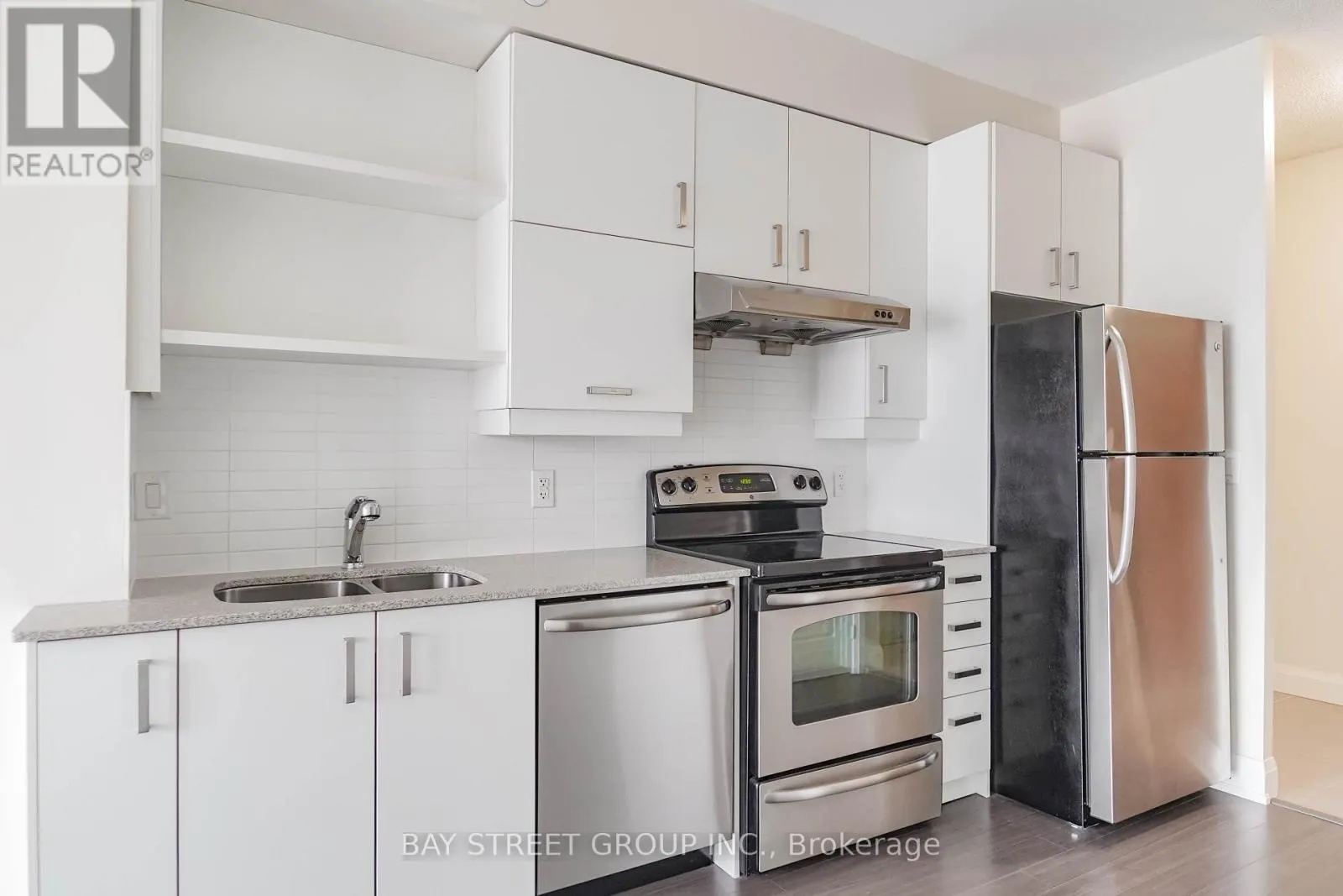 601 - 8228 BIRCHMOUNT ROAD
