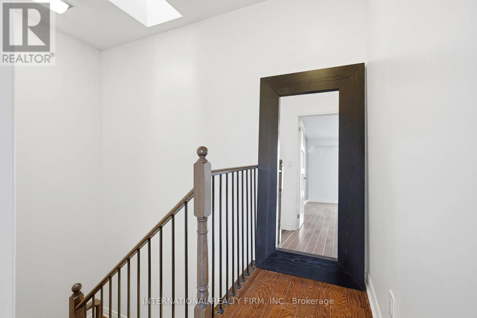 44 - 7 BRIGHTON PLACE