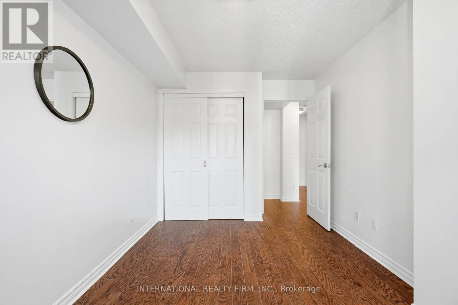 44 - 7 BRIGHTON PLACE