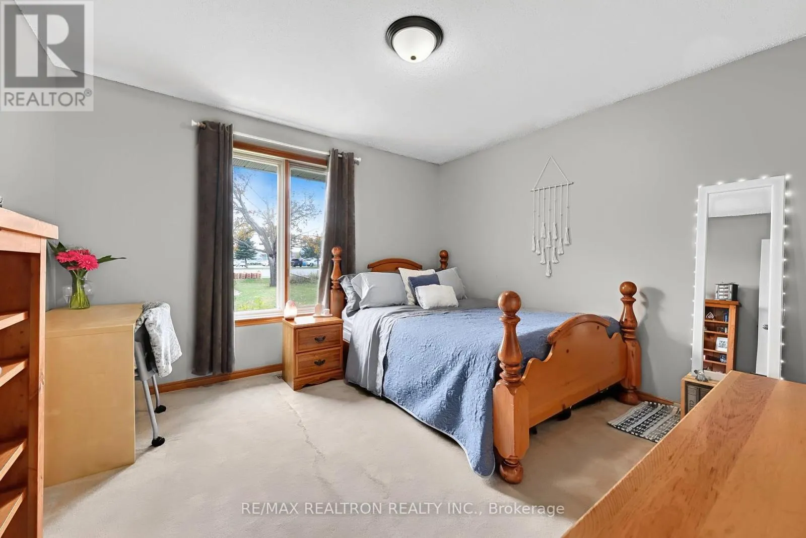 2108 INNISFIL BEACH ROAD