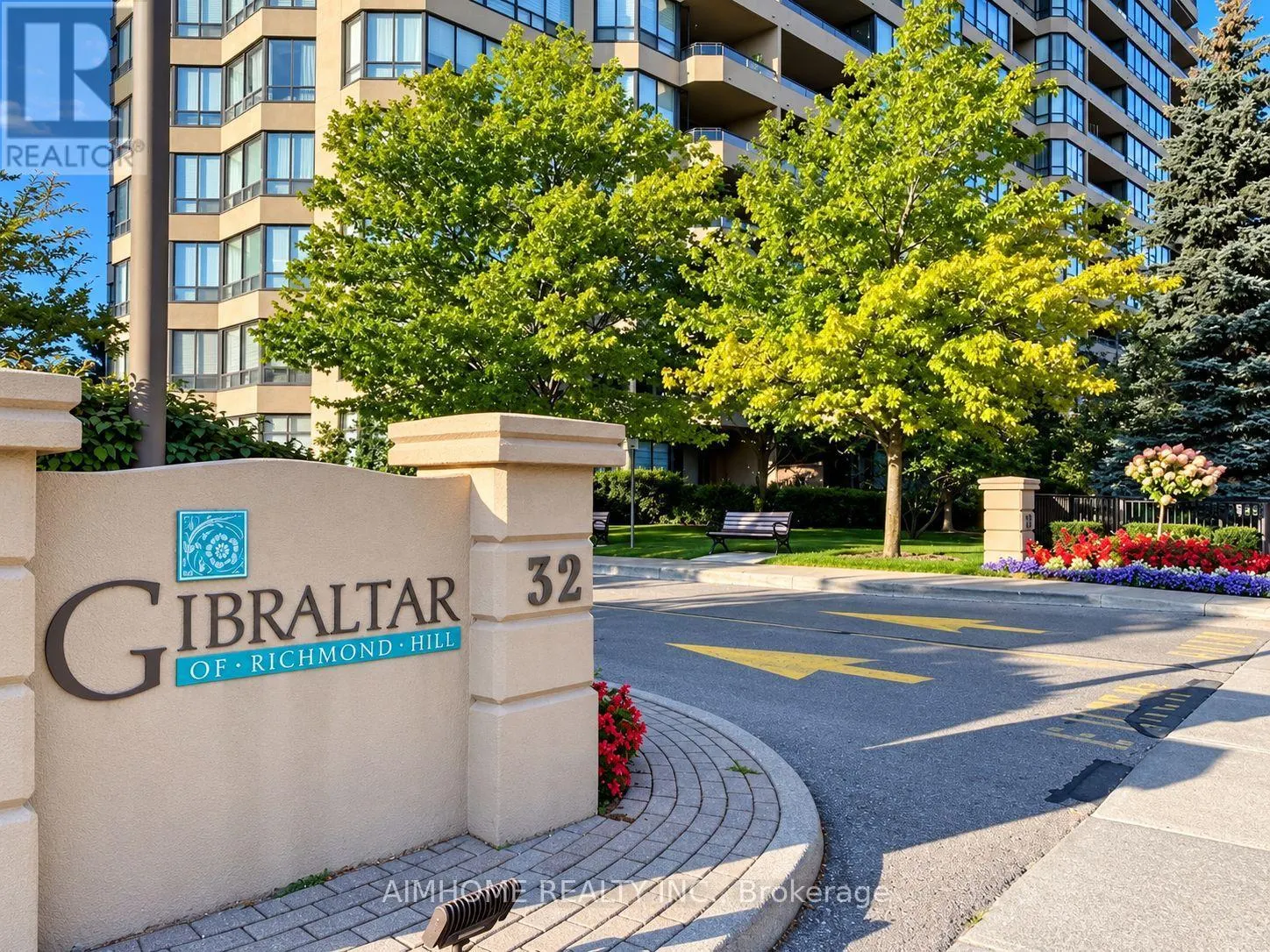 1428 - 32 CLARISSA DRIVE