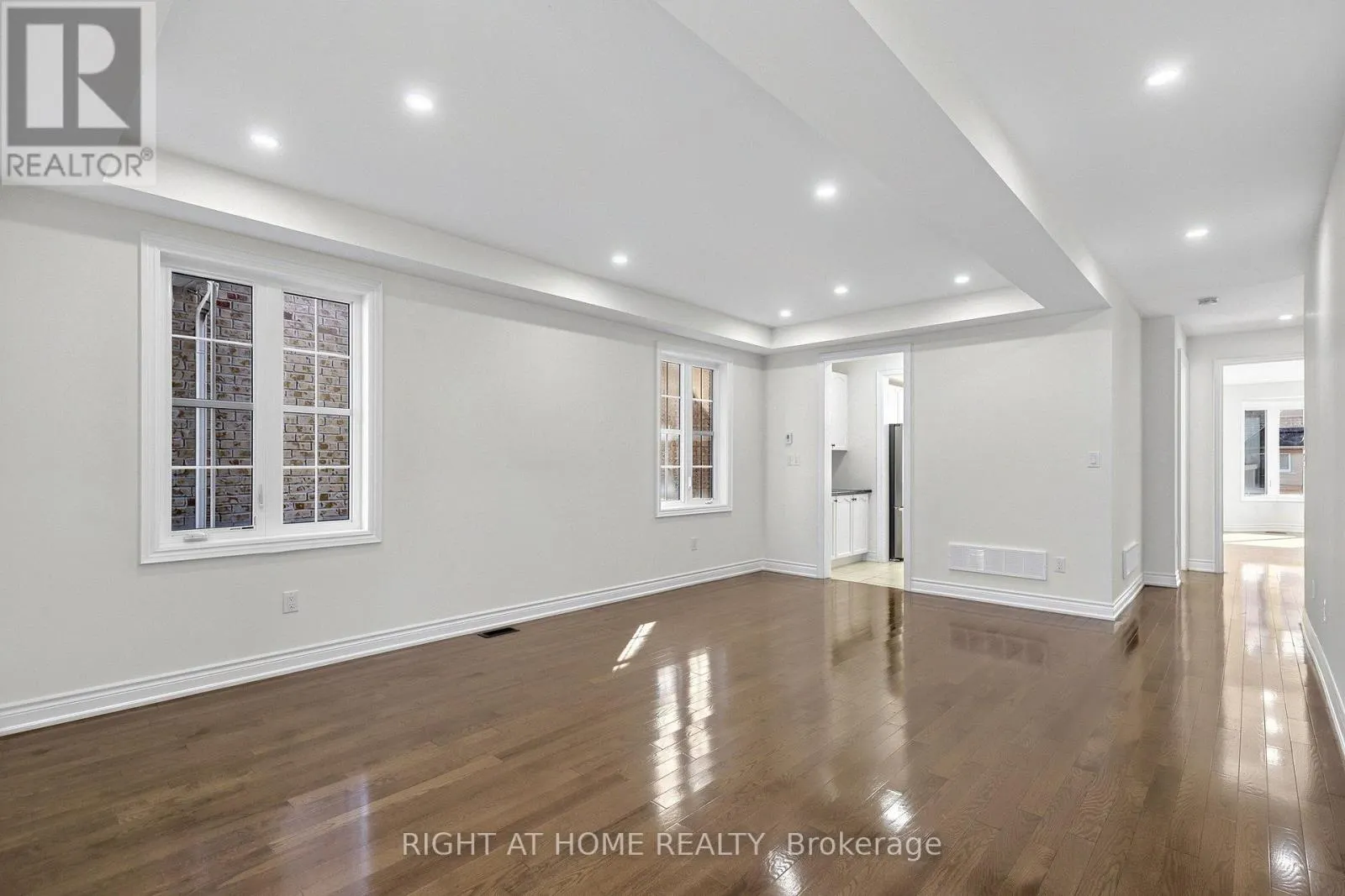 592 MACTIER DRIVE