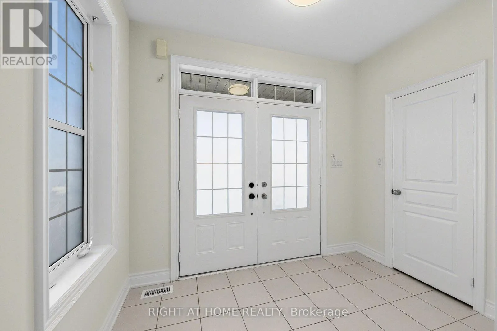592 MACTIER DRIVE
