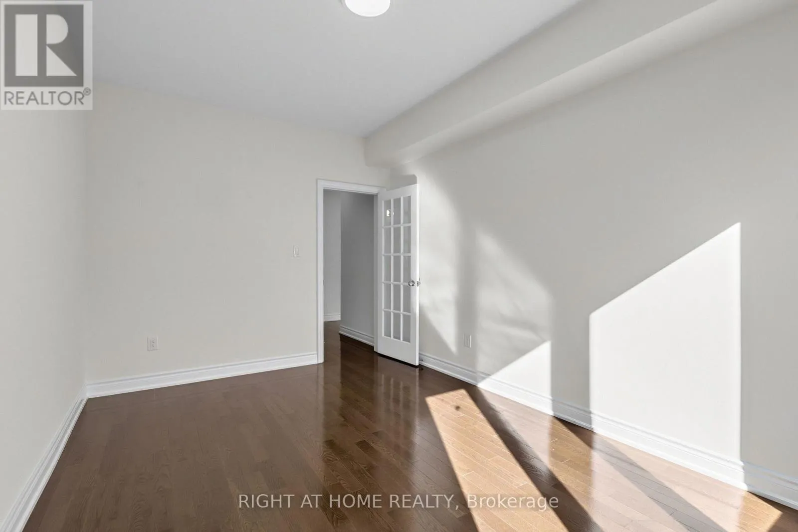 592 MACTIER DRIVE