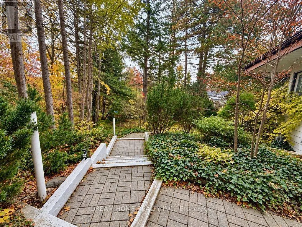32 DAVIDSON DRIVE