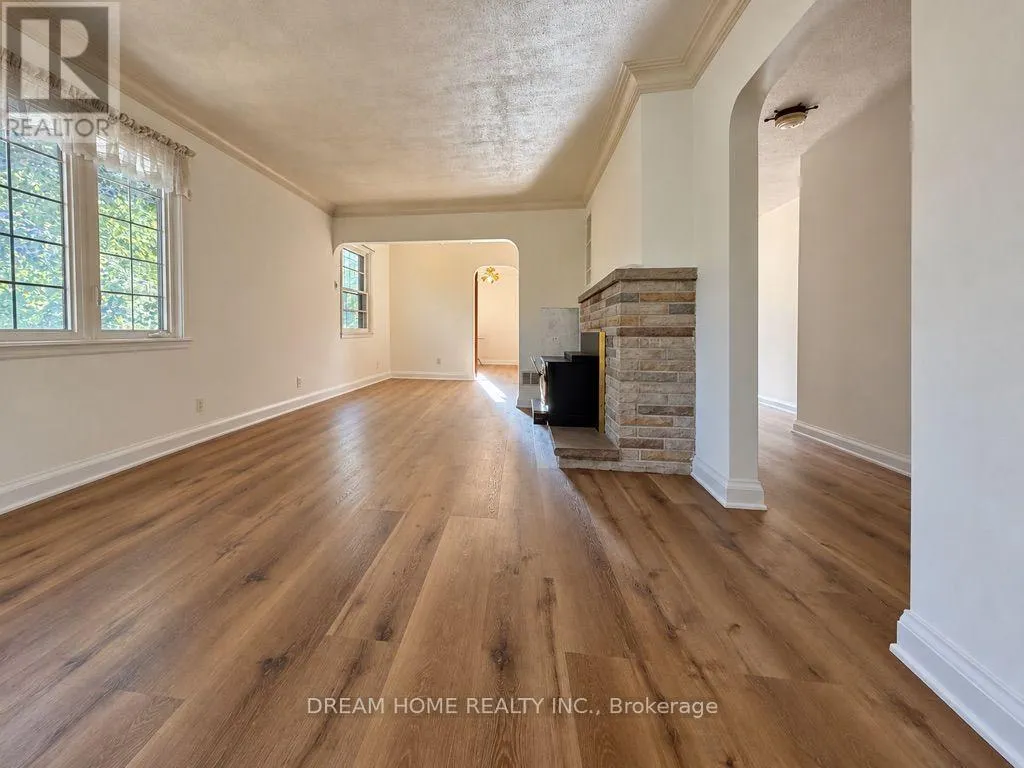 32 DAVIDSON DRIVE