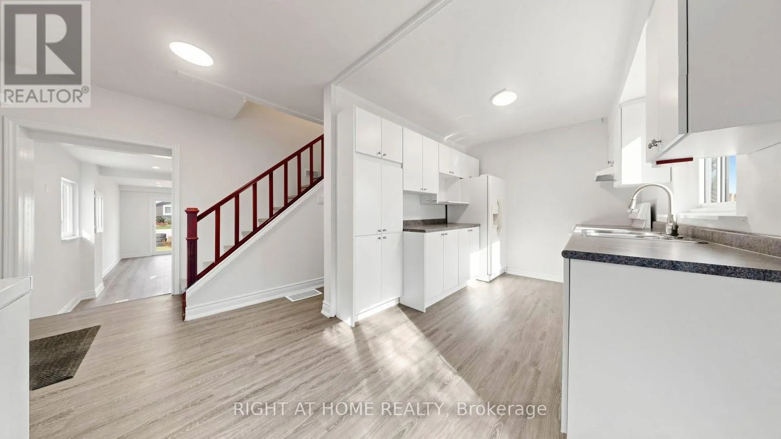 163 BAYVIEW AVENUE