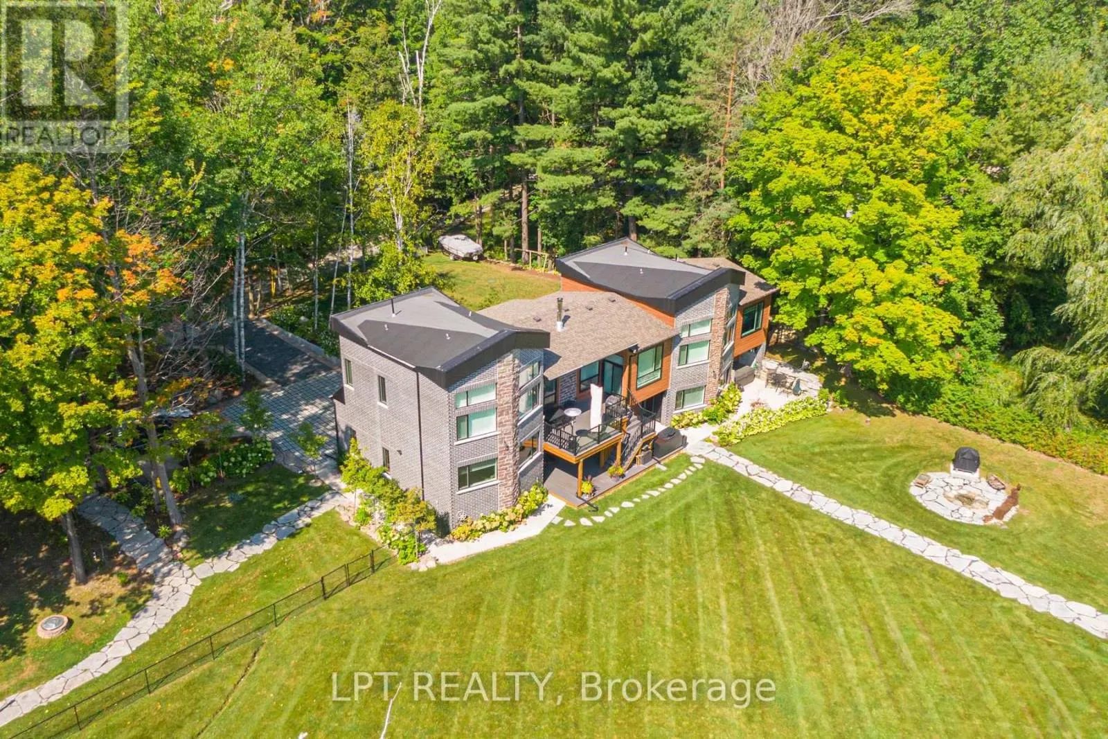 5 BIRCH KNOLL ROAD