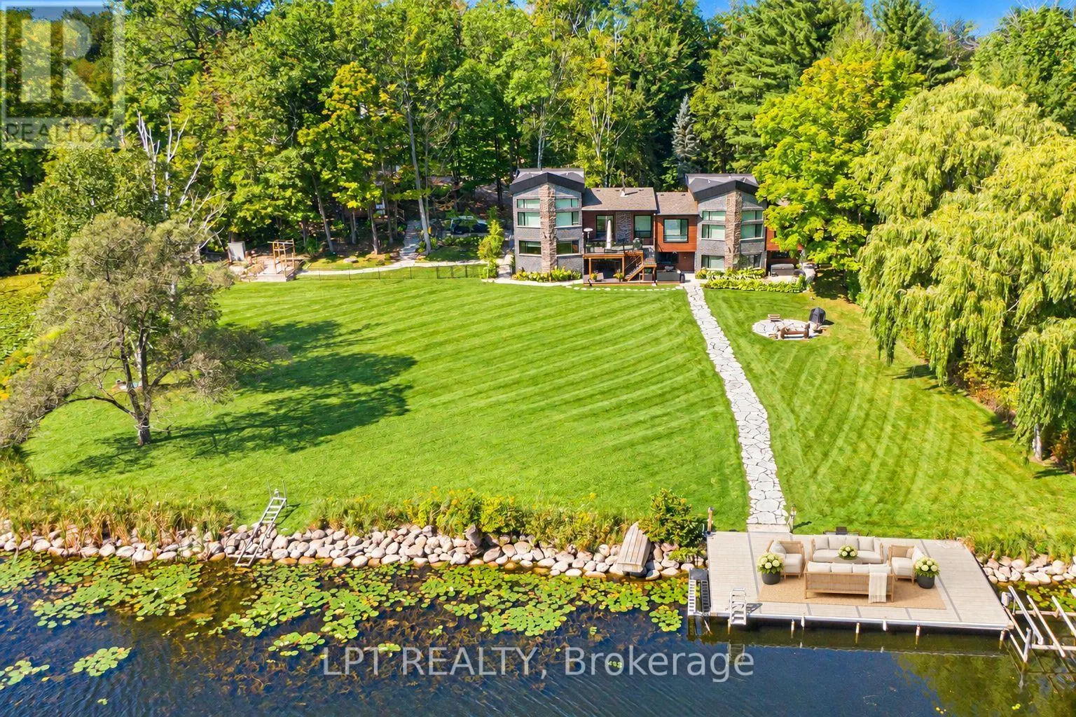 5 BIRCH KNOLL ROAD