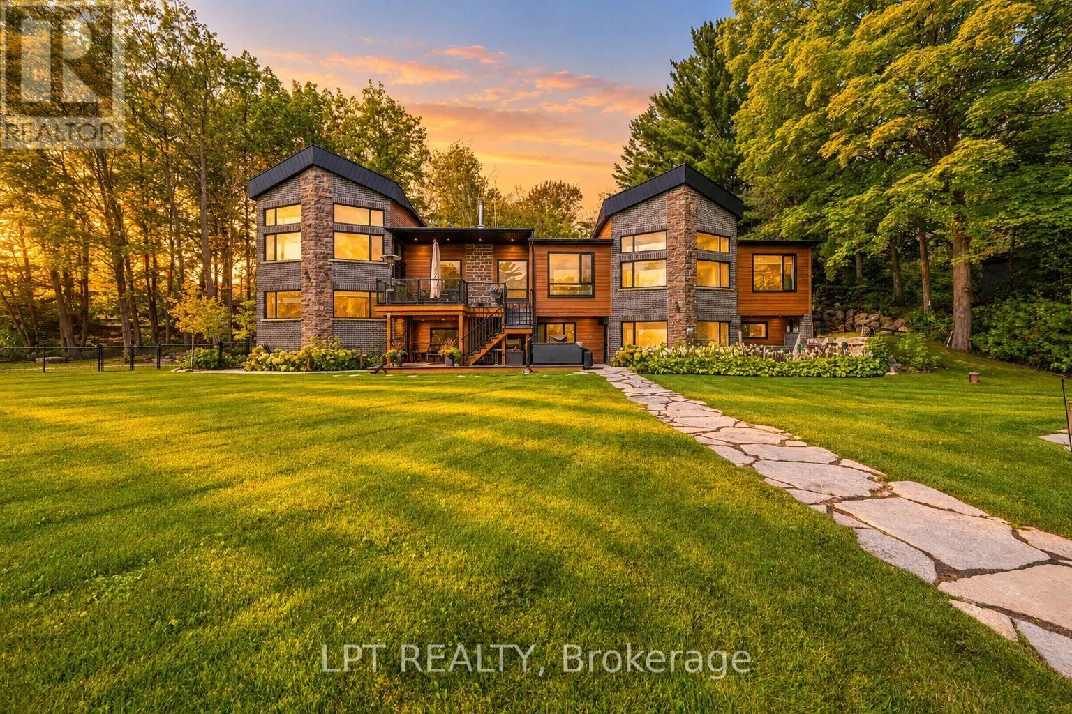5 BIRCH KNOLL ROAD