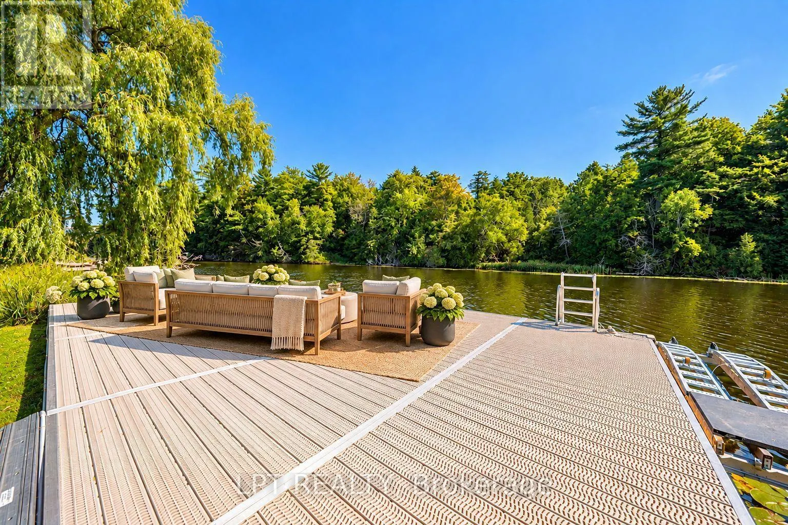 5 BIRCH KNOLL ROAD
