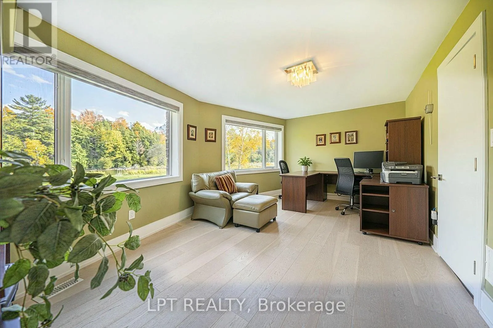 5 BIRCH KNOLL ROAD