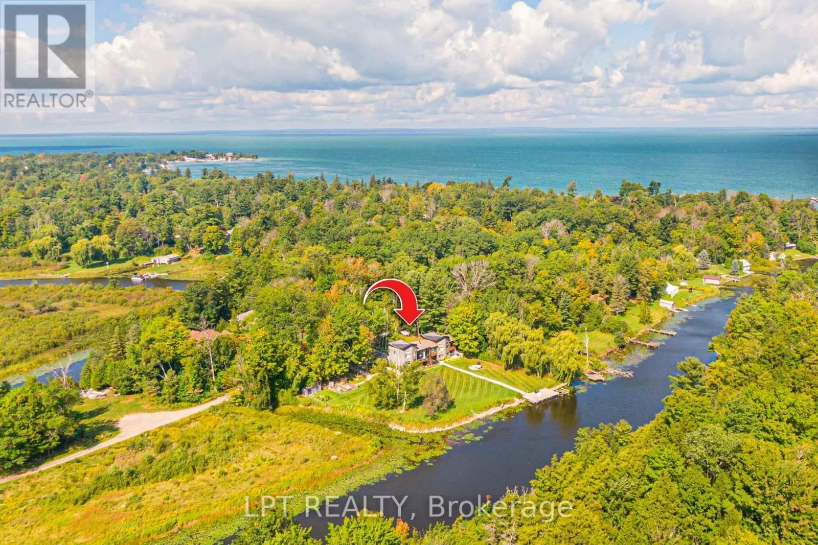 5 BIRCH KNOLL ROAD