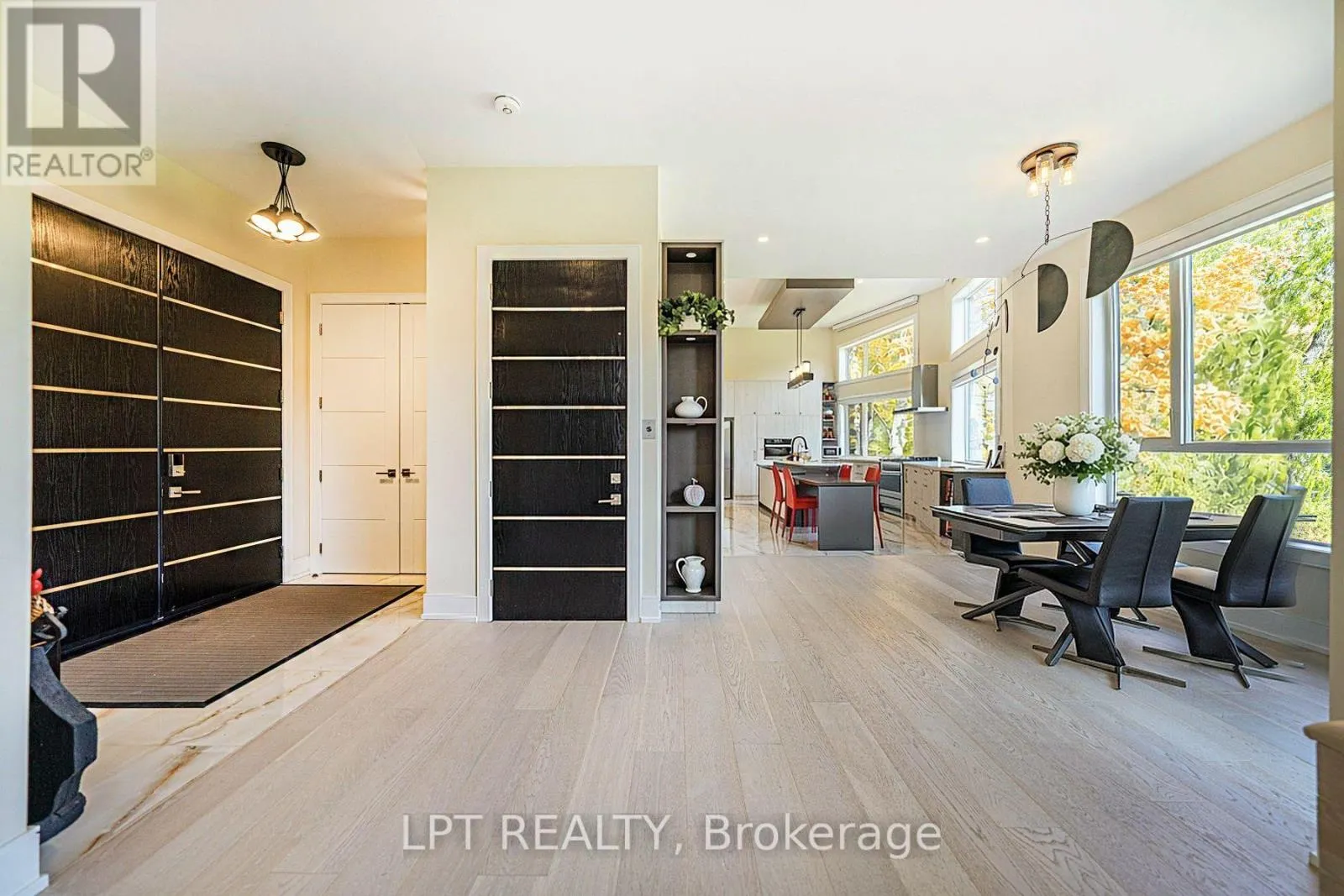 5 BIRCH KNOLL ROAD