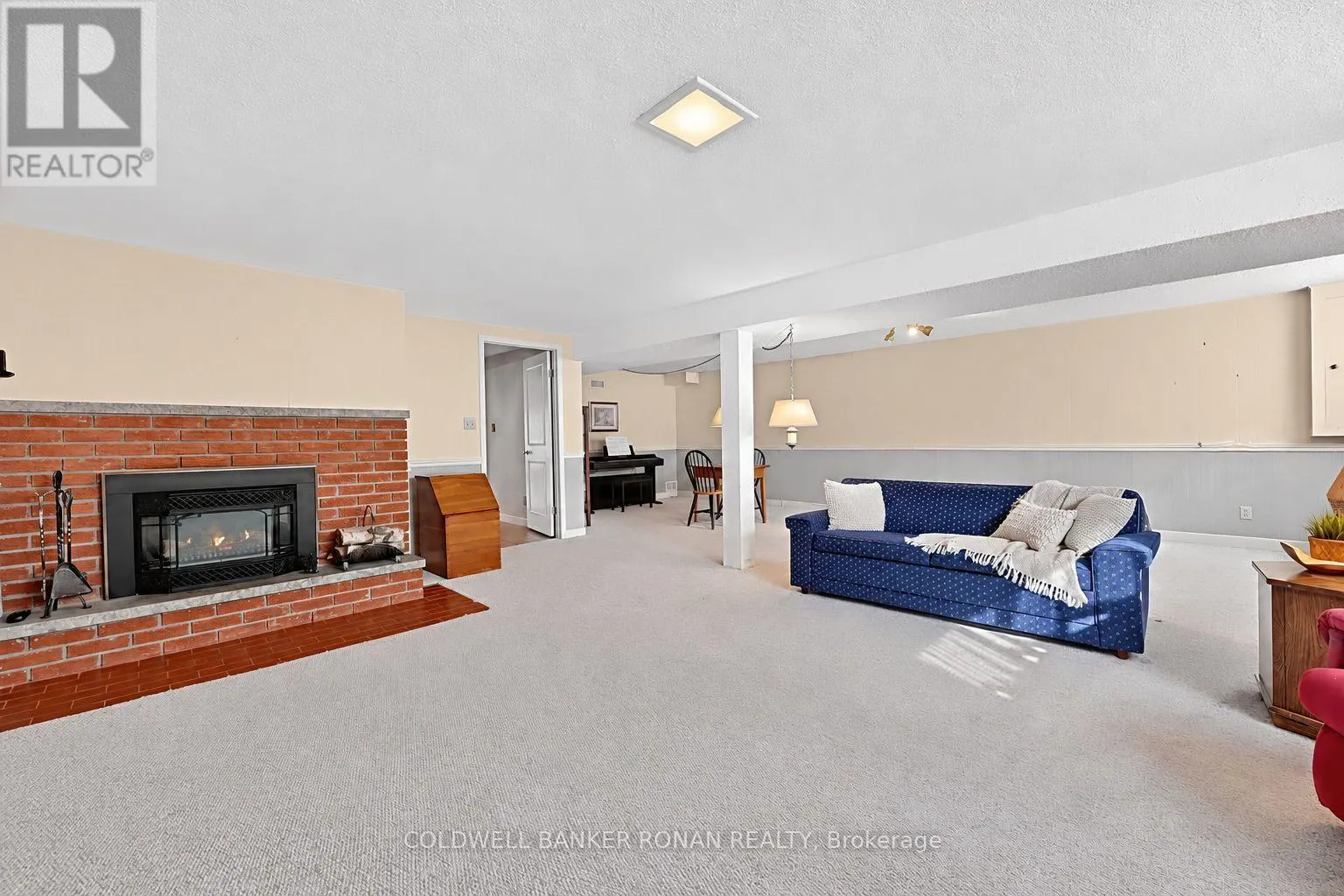 84 COOK DRIVE