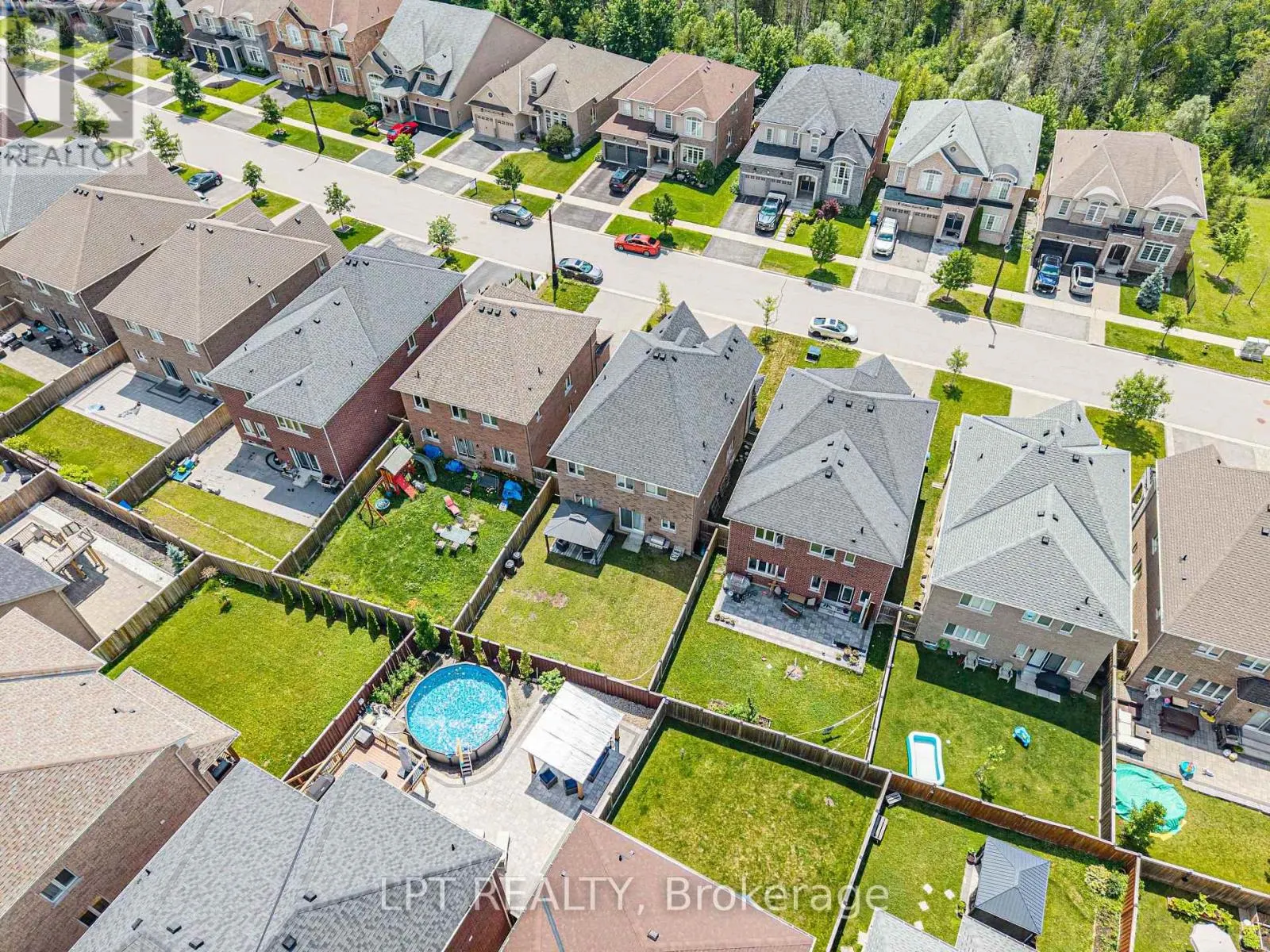 20 MANOR FOREST ROAD