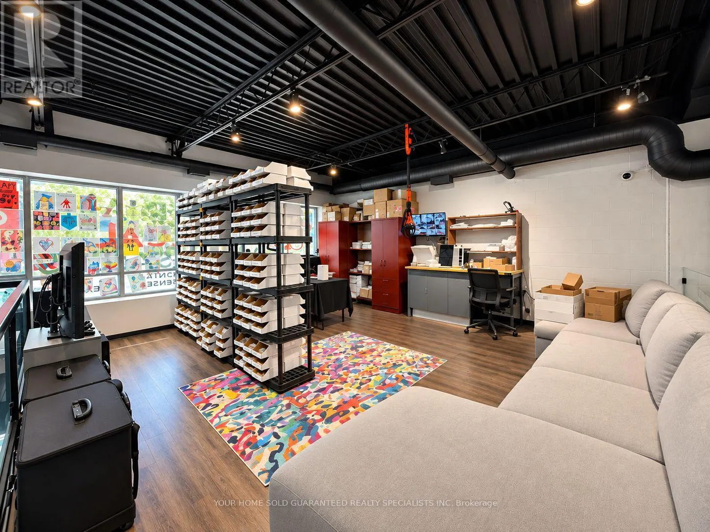 9 - 350 HARRY WALKER PARKWAY