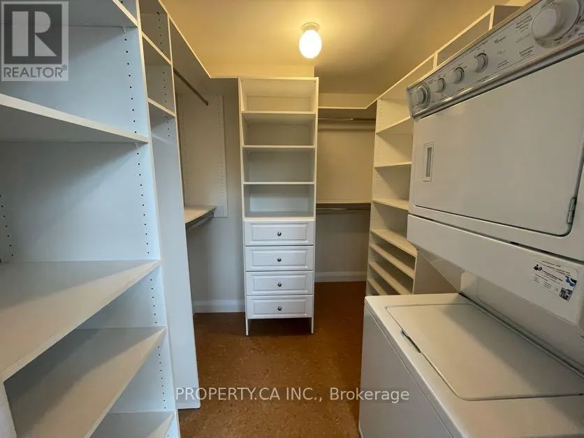 103 - 543 TIMOTHY STREET