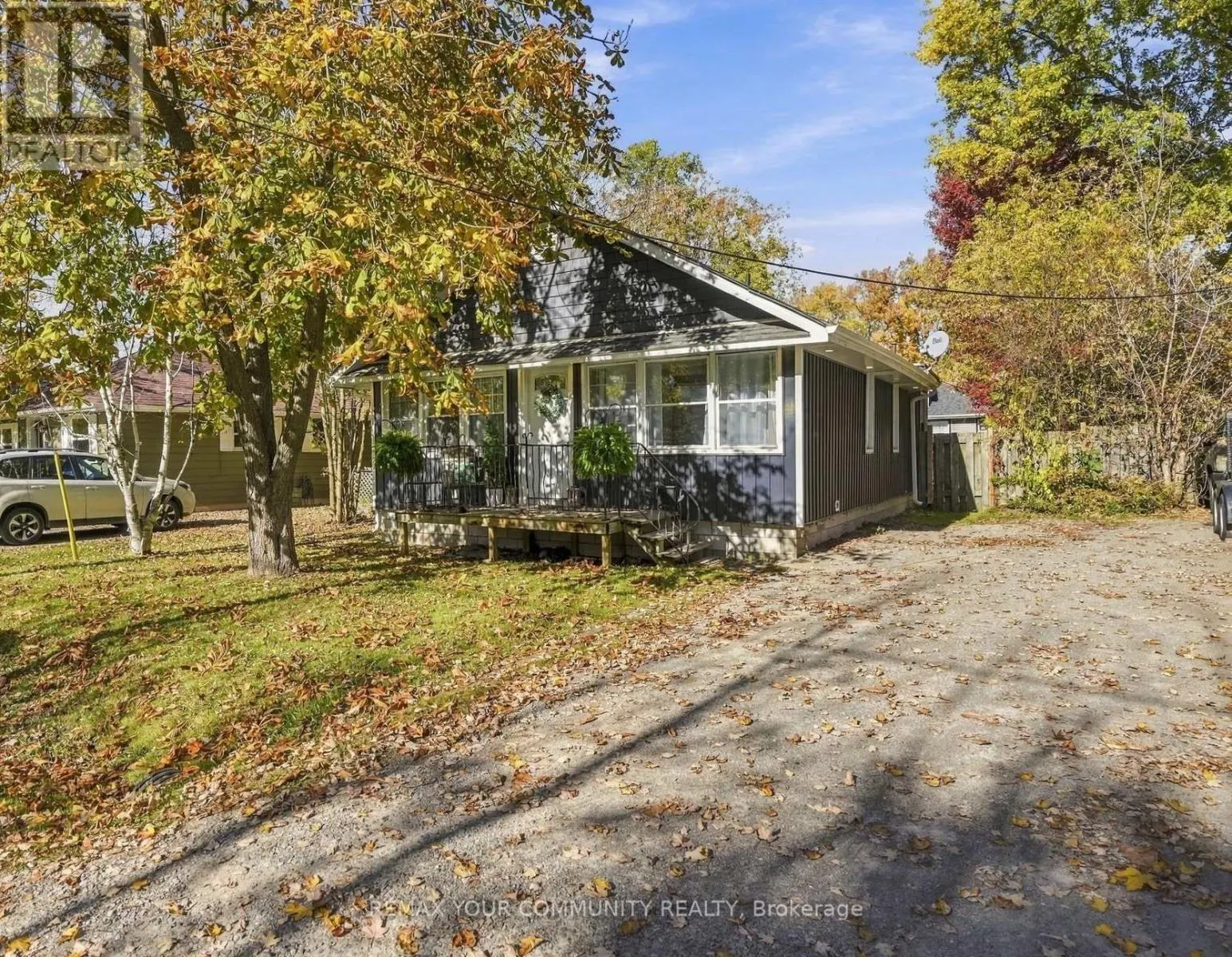 141 COOKS BAY DRIVE