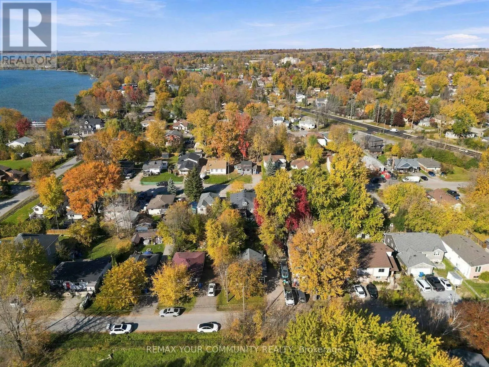 141 COOKS BAY DRIVE