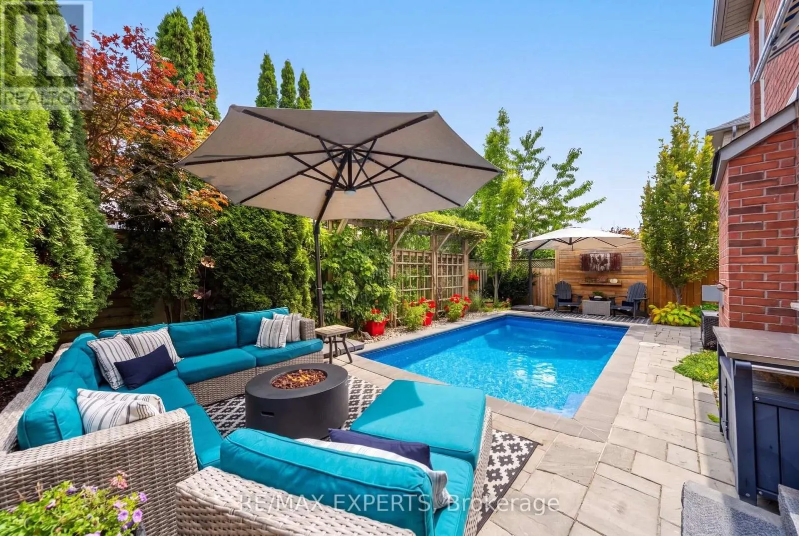 206 BIRKSHIRE DRIVE