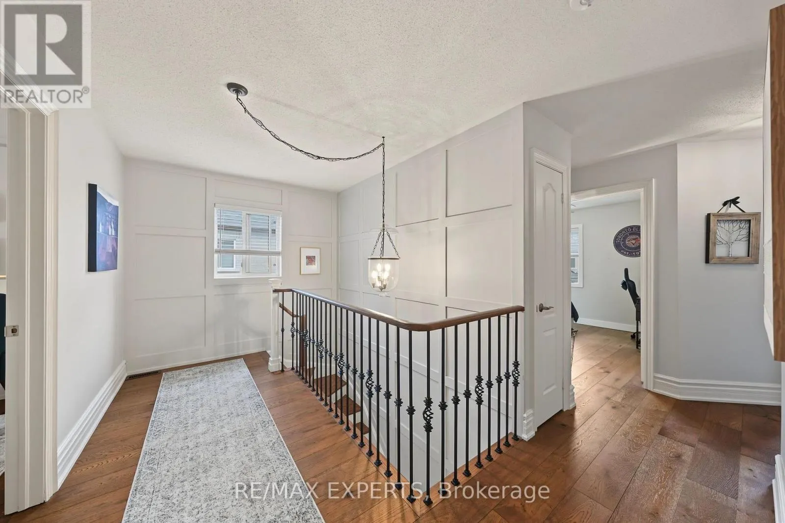 206 BIRKSHIRE DRIVE