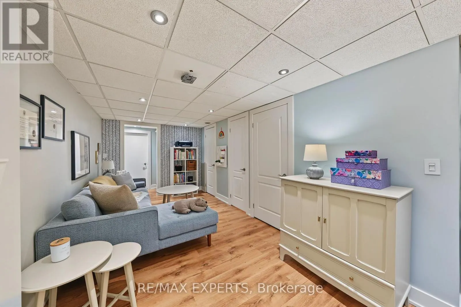 206 BIRKSHIRE DRIVE
