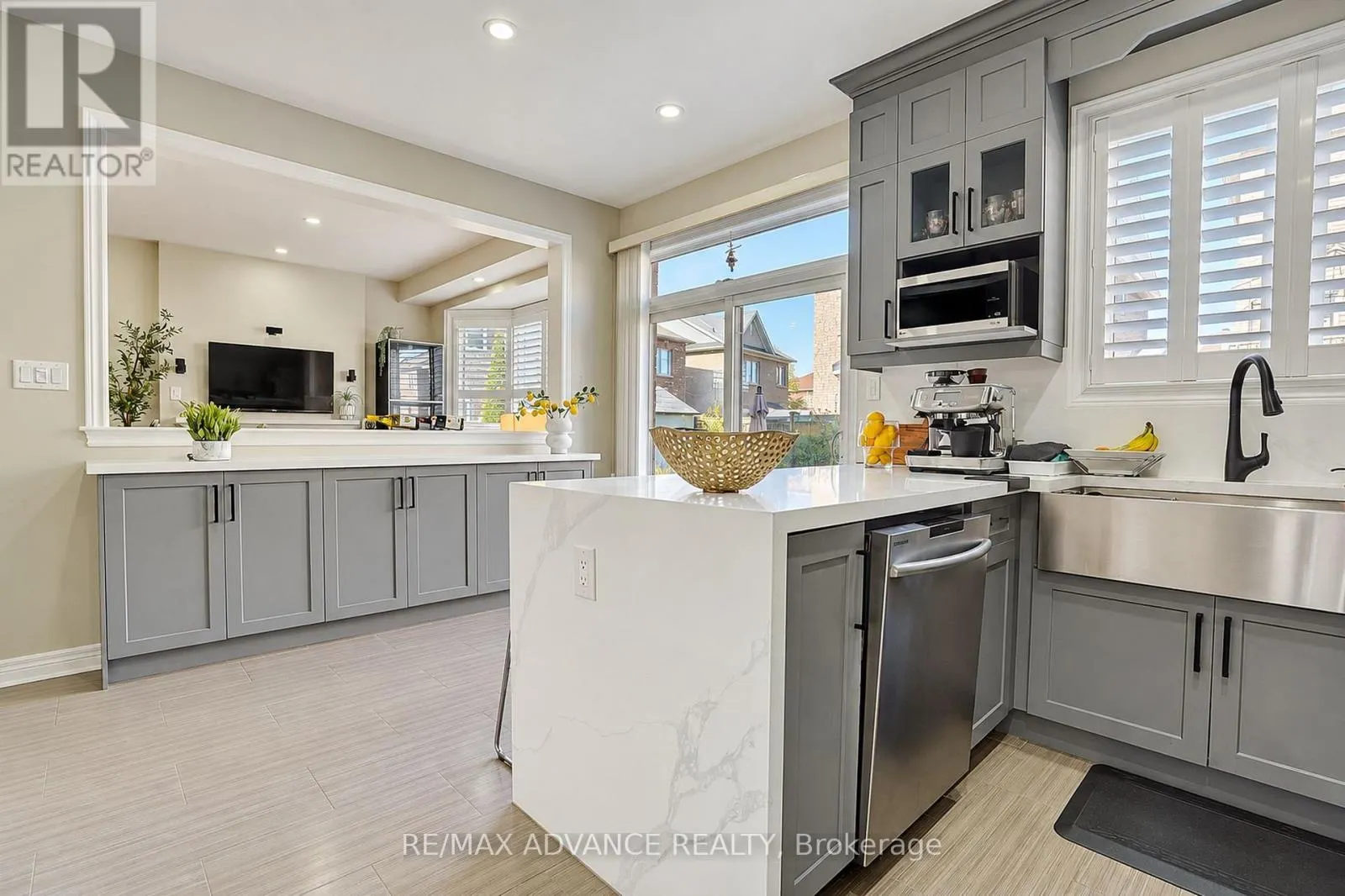 43 HOOVER PARK DRIVE
