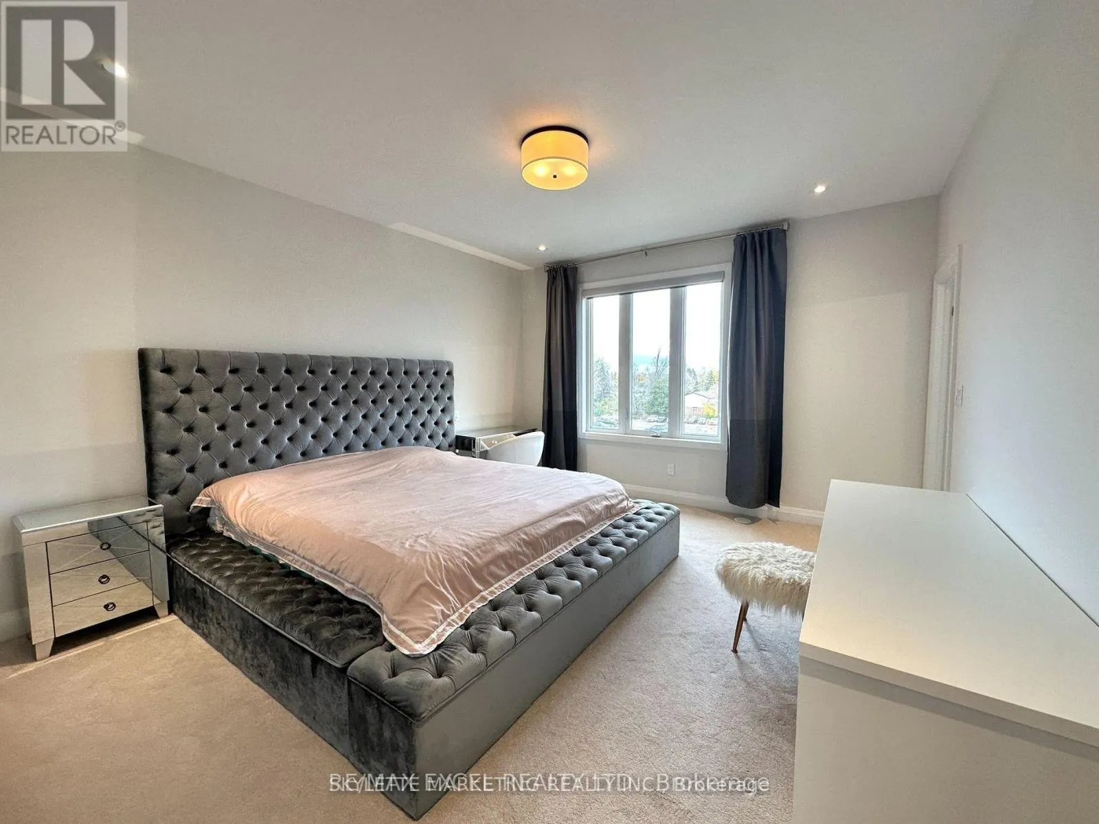 7 CASELEY WAY