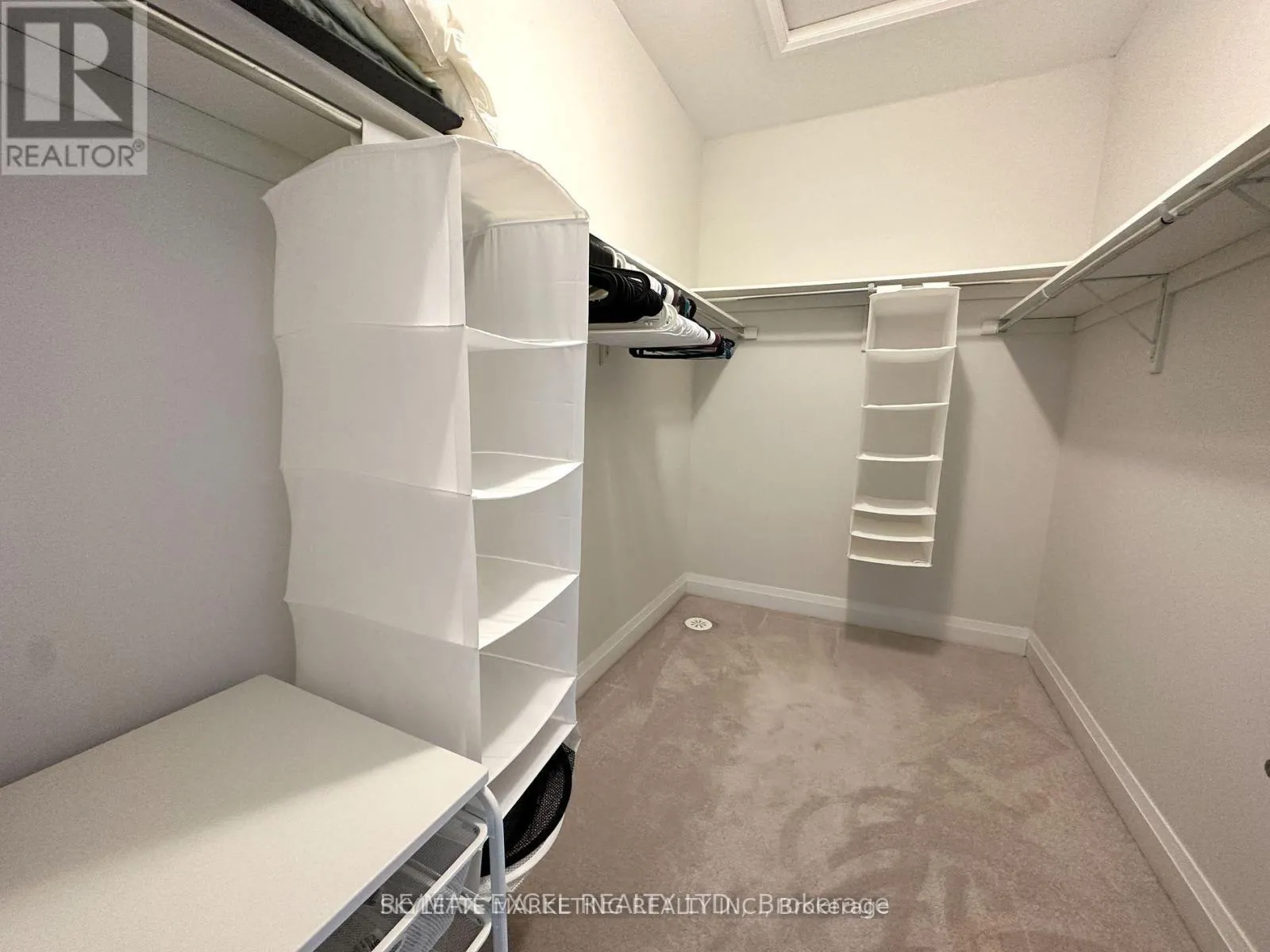 7 CASELEY WAY