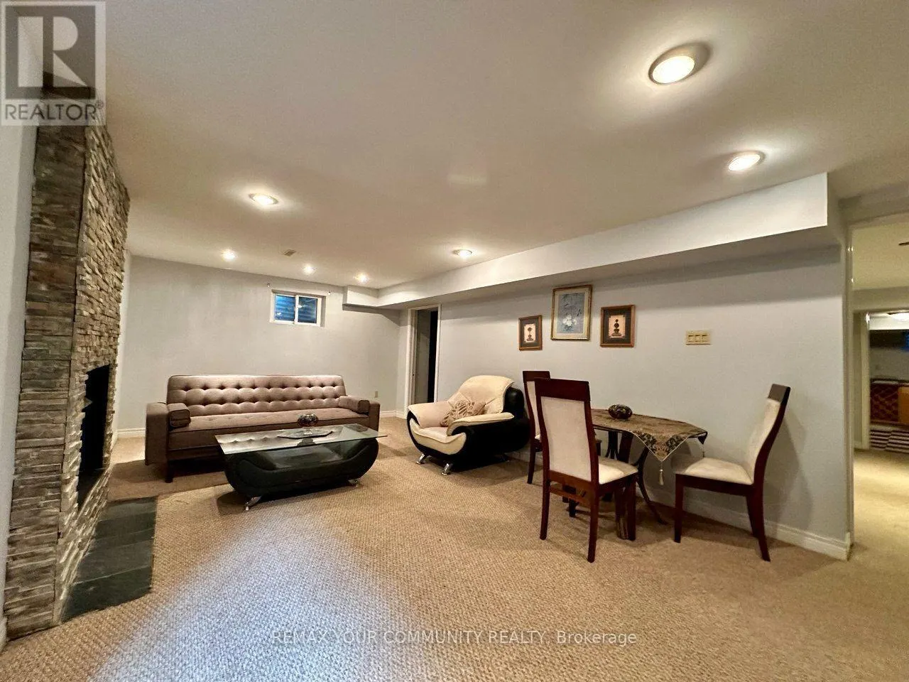 BASEMENT - 71 ROYAL ORCHARD BOULEVARD