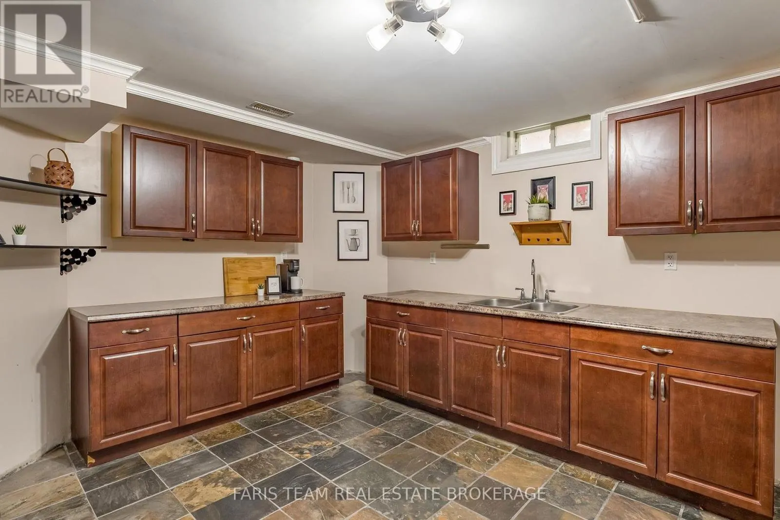 28 MCCURDY DRIVE