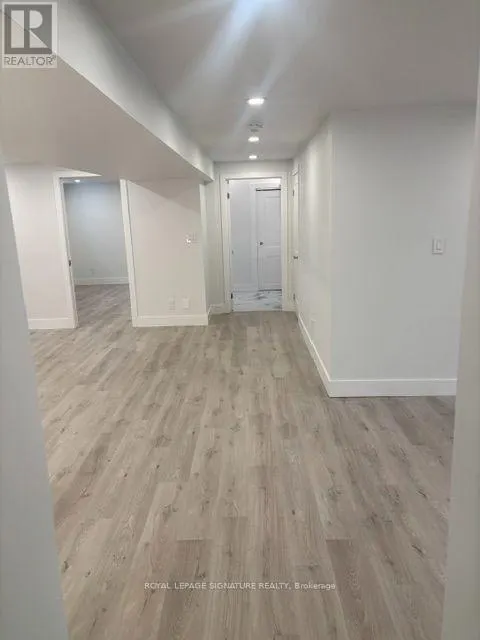 5 SPRING TOWN ROAD