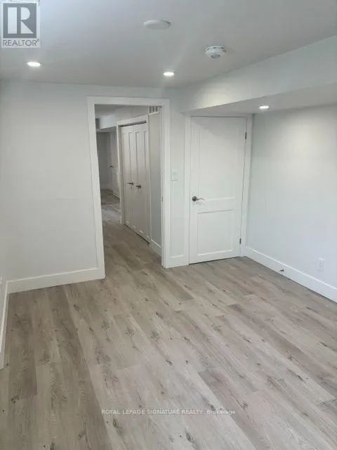 5 SPRING TOWN ROAD