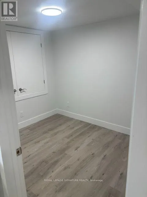 5 SPRING TOWN ROAD