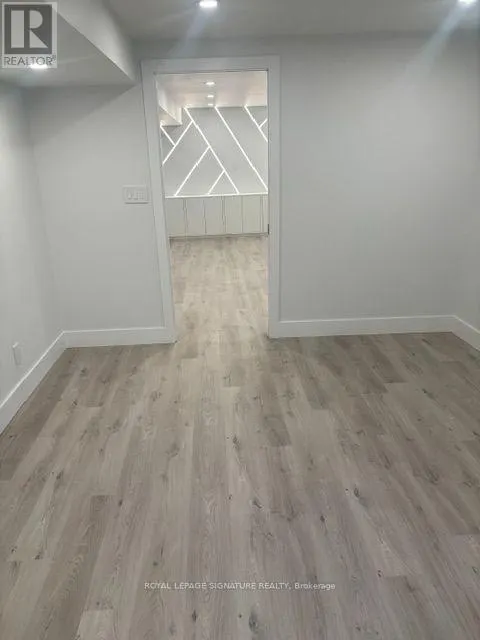 5 SPRING TOWN ROAD