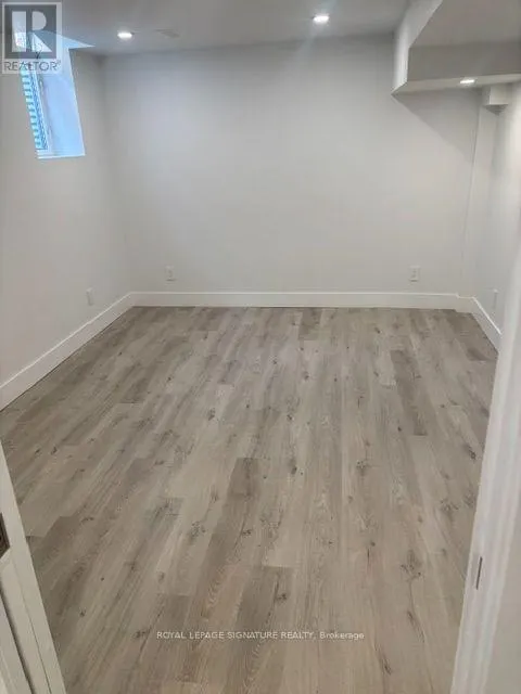 5 SPRING TOWN ROAD