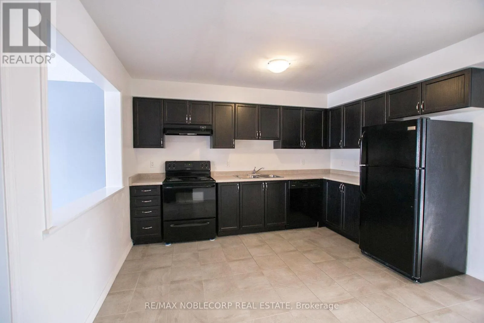1287 COLEMAN CRESCENT