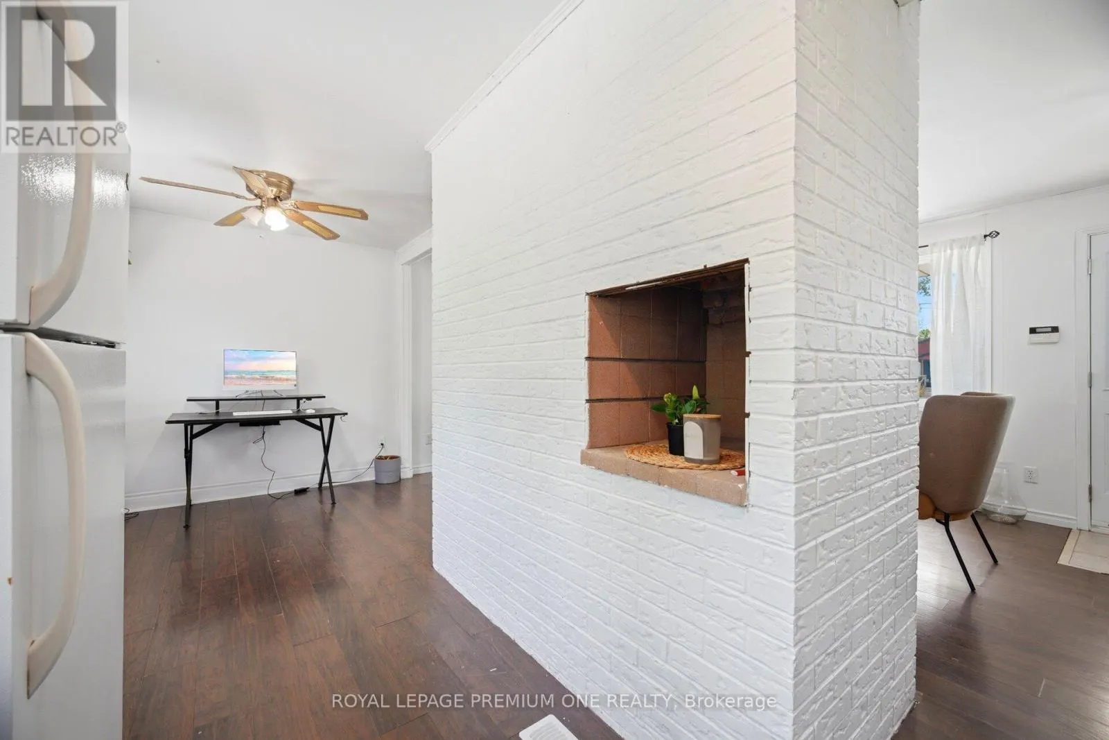 710 ROSE LANE