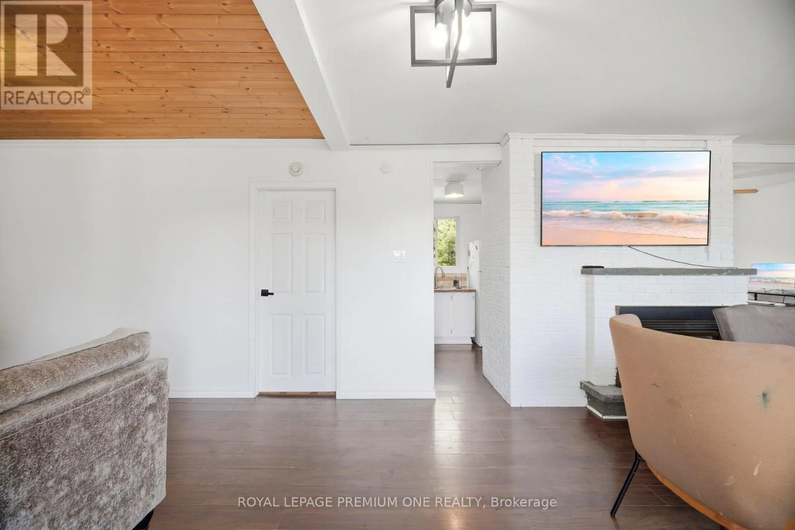 710 ROSE LANE