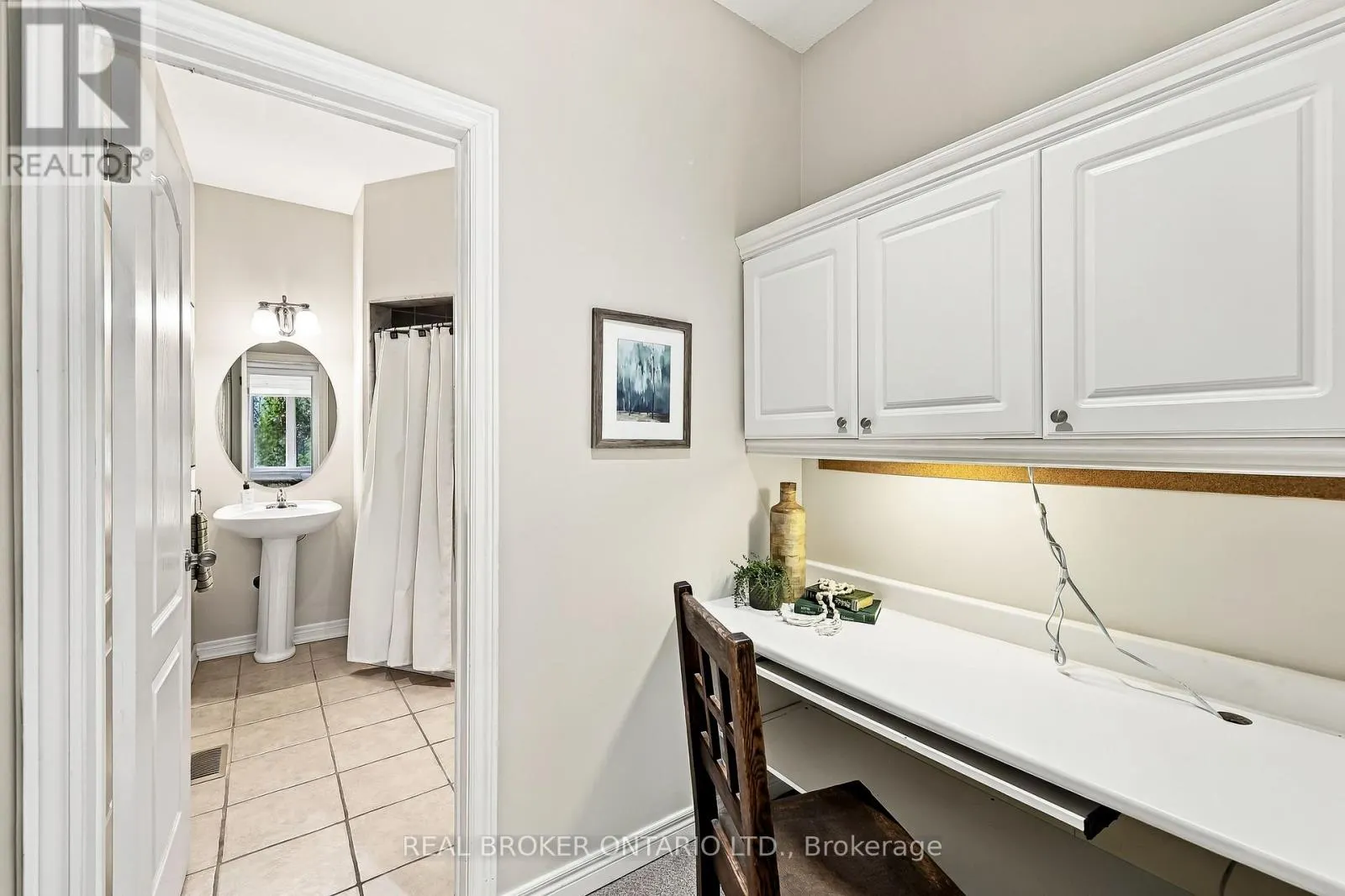 33 FRED BARNARD WAY