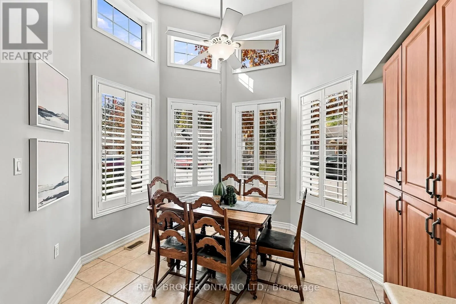 33 FRED BARNARD WAY