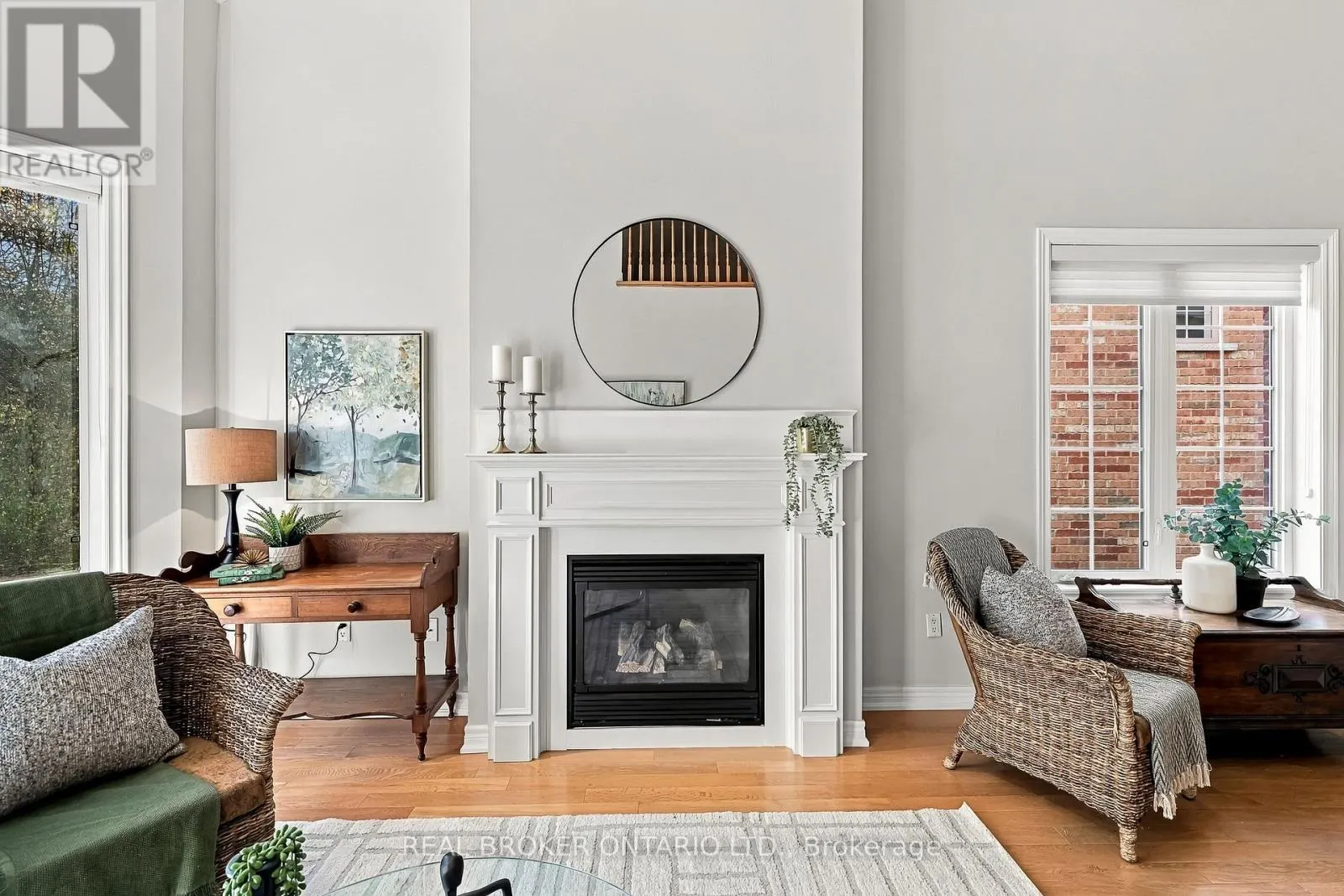 33 FRED BARNARD WAY
