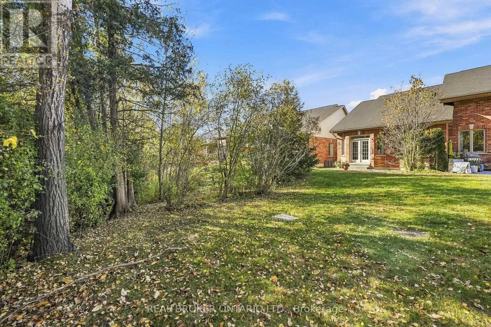 33 FRED BARNARD WAY